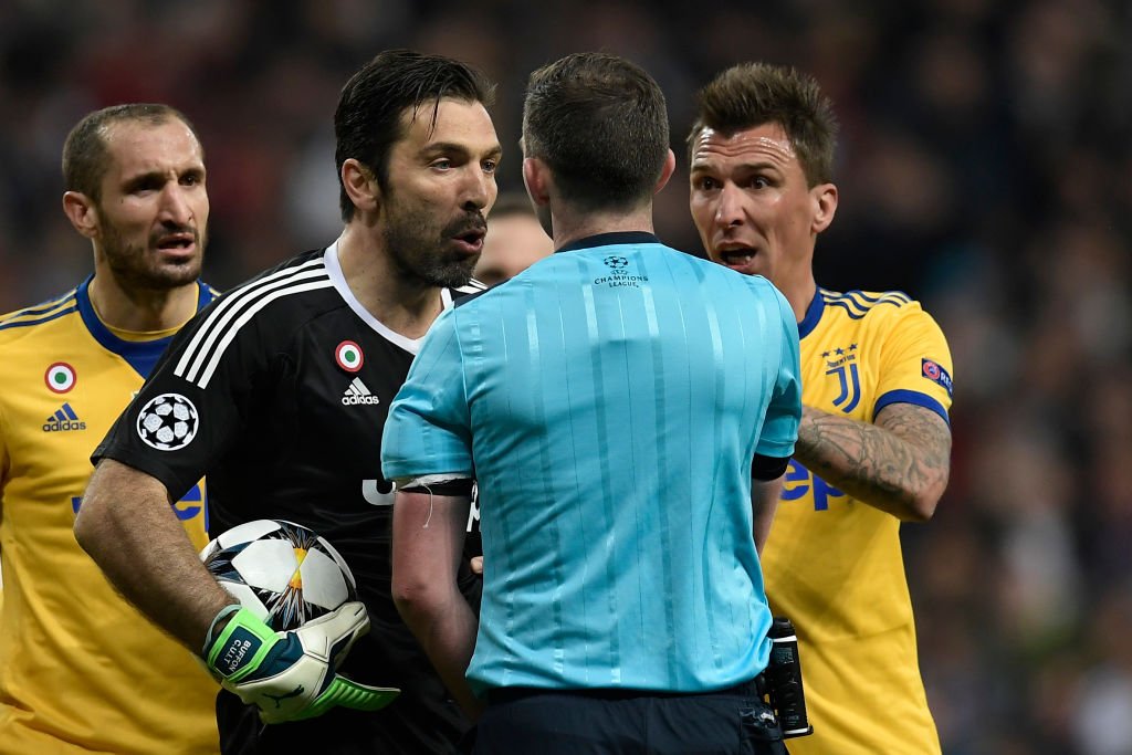Gianluigi Buffon angrily insults referee in interview after red card