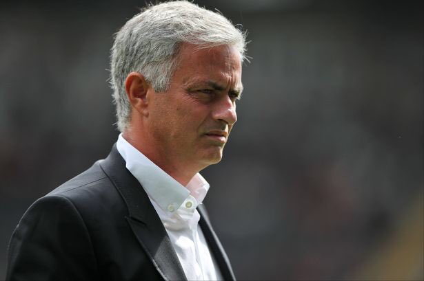 Mourinho aims dig at Man Utd fans after beating Spurs