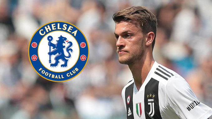 Chelsea officials travel to Italy to finalise deal for Daniele Rugani
