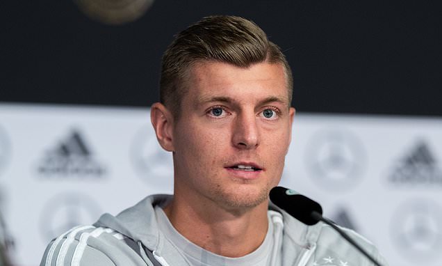 ‘Maybe he wanted the job’ – Kroos hits out at Ballack after criticism on Low