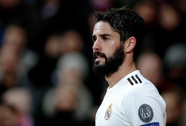 Manchester City make contact with Isco