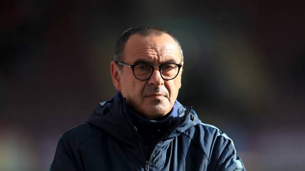 Sarri tells Chelsea board to sign £45m Azpilicueta replacement