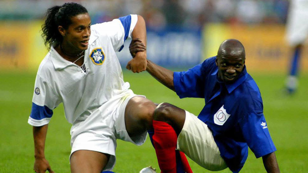 Ex-Chelsea star Makelele reveals he threatened to put Ronaldinho ‘in hospital’ during Barca game