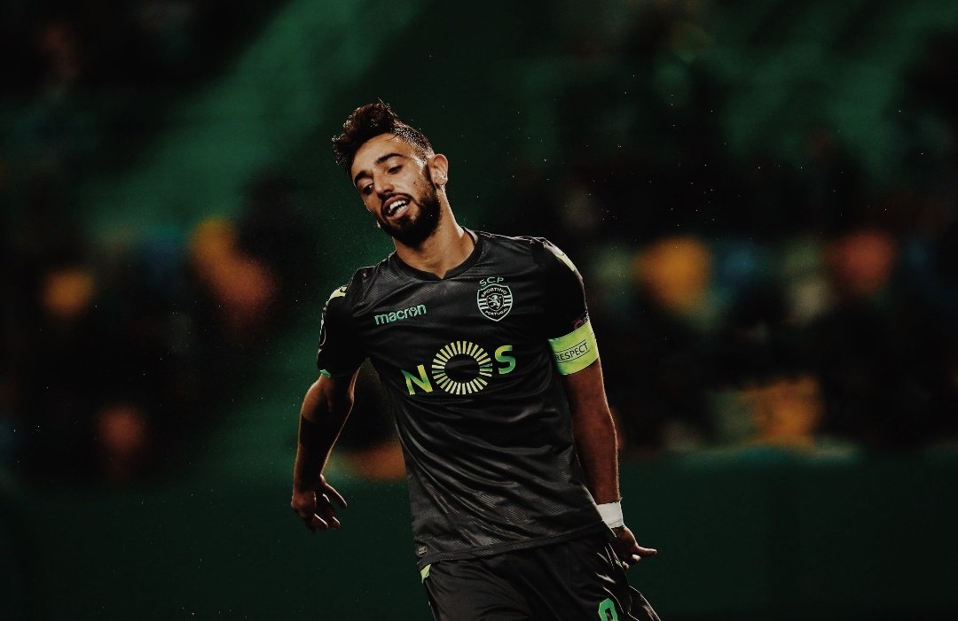 Tottenham chiefs fly to Portugal to hijack Man Utd’s move for Fernandes