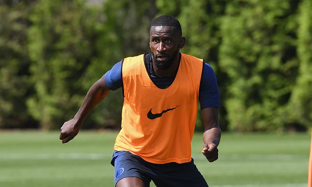 Chelsea consider rushing Rudiger back from injury after defensive disaster at United