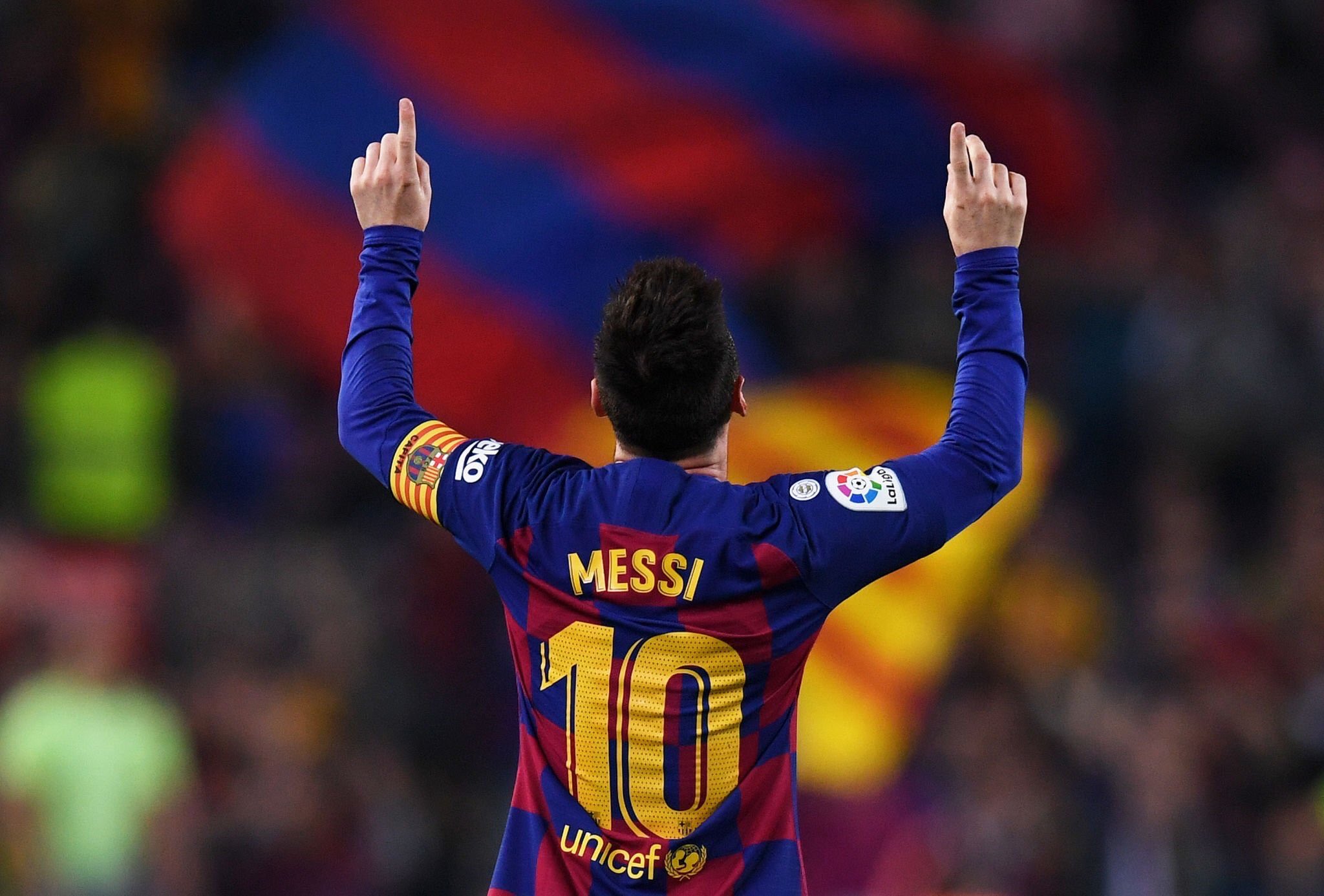 Messi overtakes Ronaldo goal scoring record in 118 fewer matches