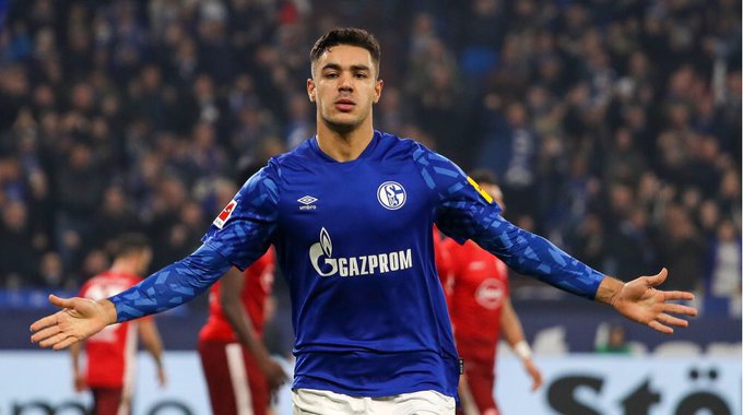 Liverpool in talks to sign £32m Schalke star Ozan Kabak