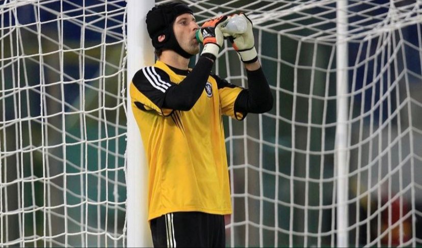Petr Cech set to come out of retirement, start for Chelsea vs Tottenham