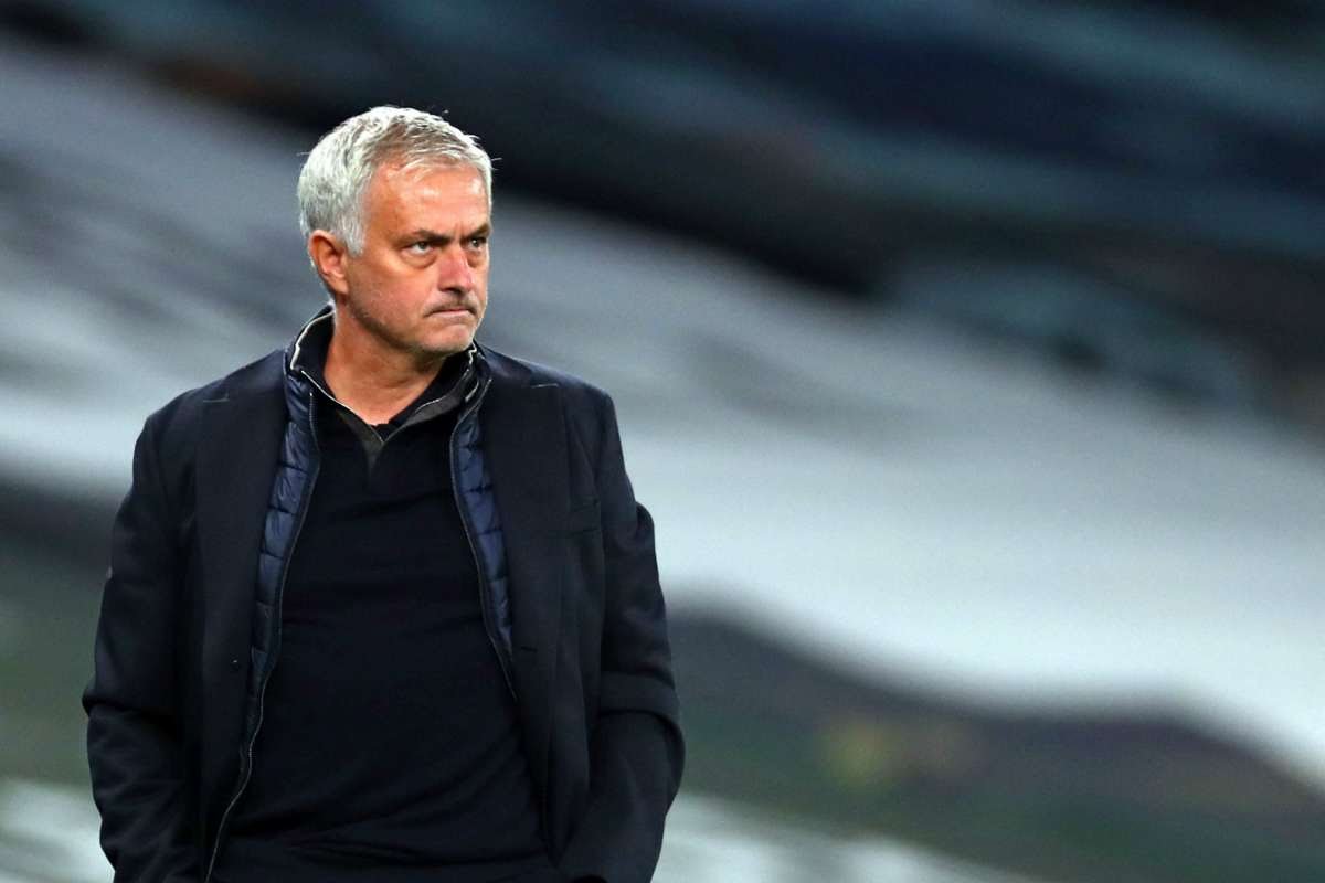 Mourinho aims dig at Klopp, saying he didn’t deserve best FIFA coach award