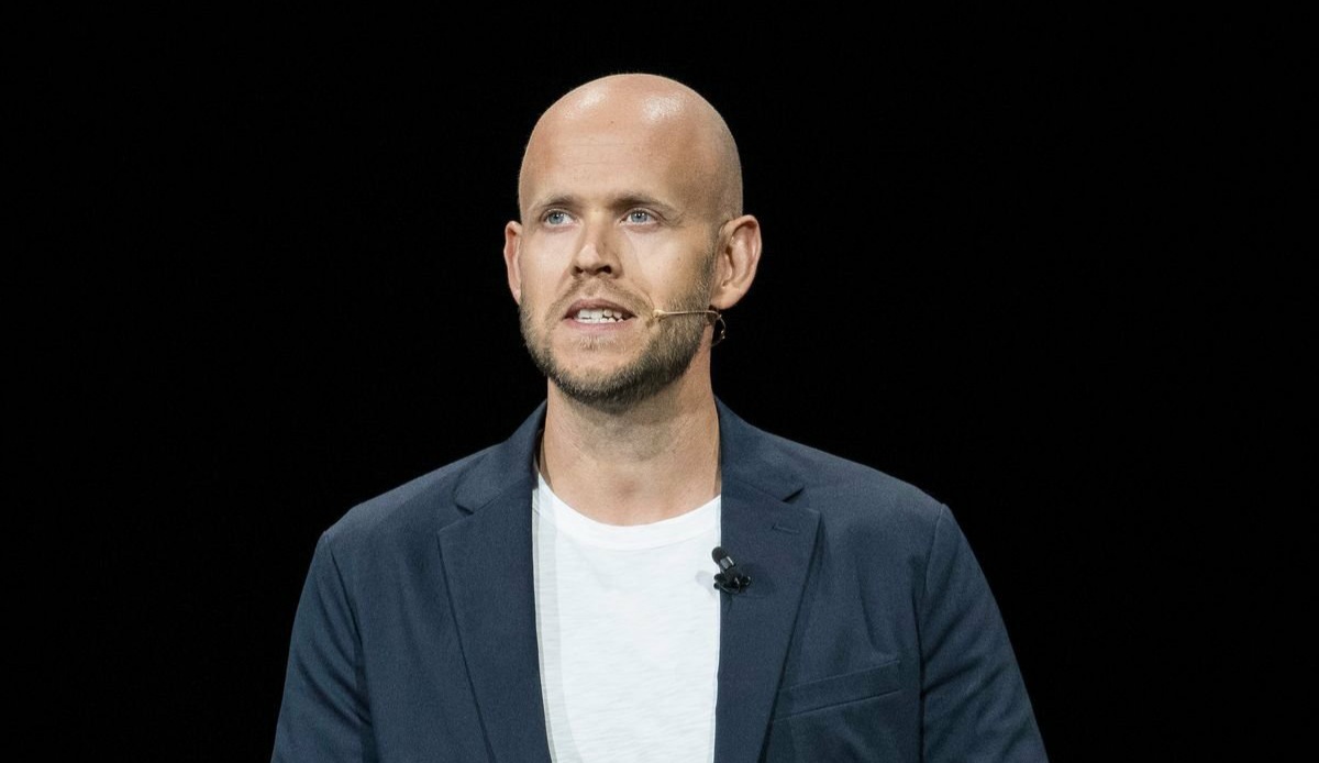 Spotify founder Daniel Ek confirms he has secured funding for Arsenal takeover 