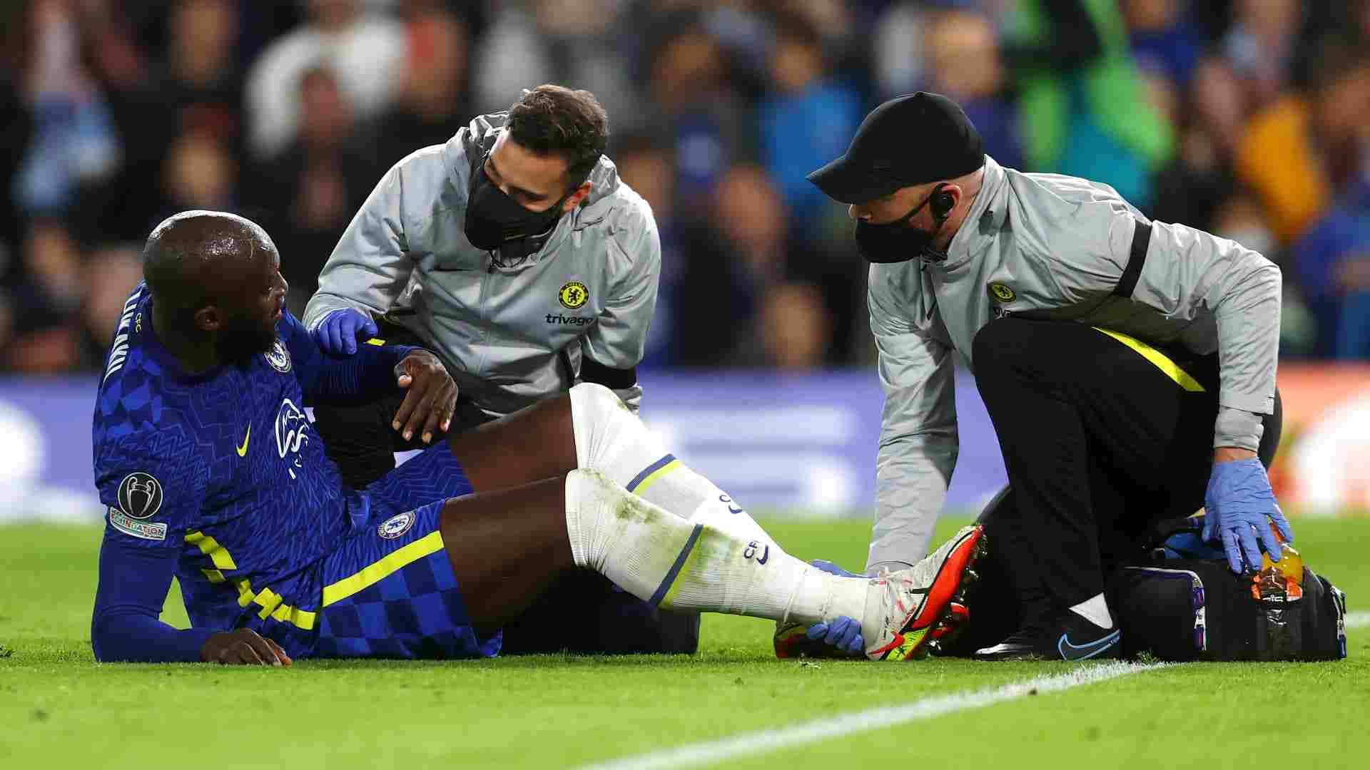 Chelsea suffer blow as Romelu Lukaku set to miss three Weeks