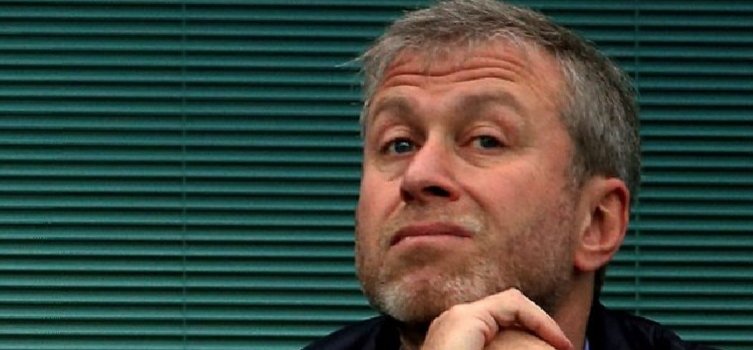 MP reveals “terrified” Chelsea owner Abramovich is selling London property