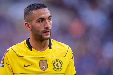 Chelsea open to offers for Man Utd-linked Hakim Ziyech this summer