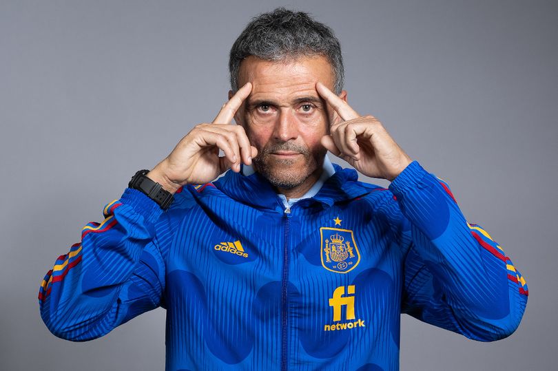 Bos Spanyol Enrique mengatakan putrinya akan ‘memenggal kepalanya’ kecuali dia berperan sebagai pacar di Piala Dunia