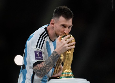 Ronaldo sends classy message to Lionel Messi after Argentina’s World Cup win