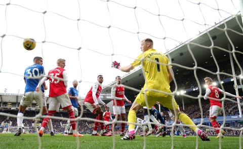 Ferdinand names his Premier League title favourites after Everton beat Arsenal