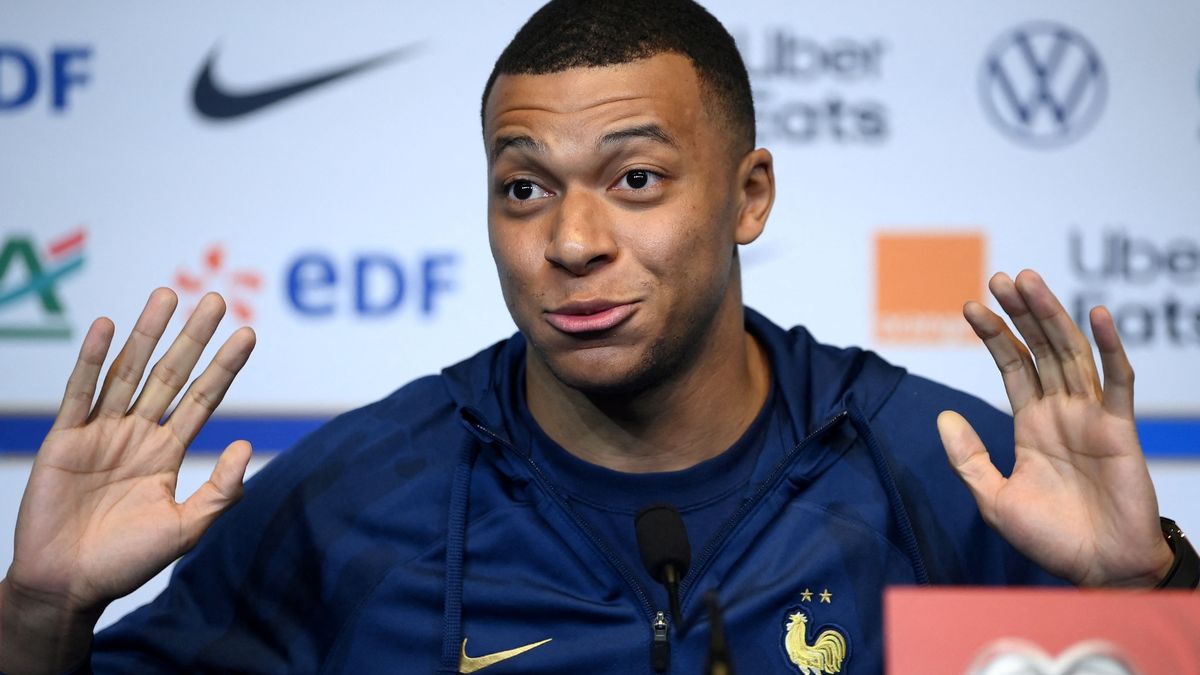 Kylian Mbappe reveals clear-the-air talks with “disappointed” Griezmann after France snub