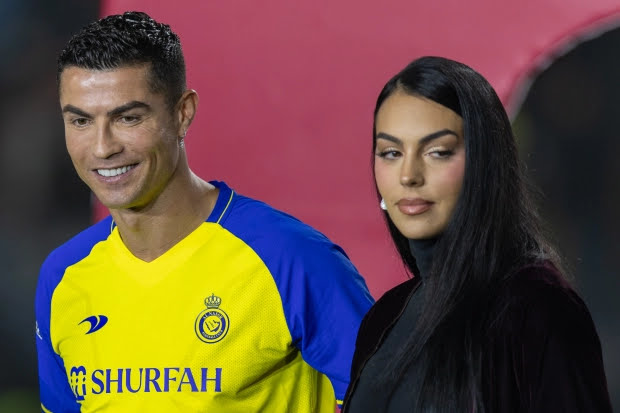 Cristiano Ronaldo’s partner reveals truth behind his controversial transfer plans