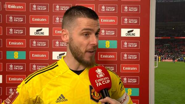 David de Gea reveals winning secret penalty tactic & fires warning to Man City