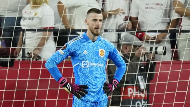 Erik ten Hag speaks out on De Gea future after mistakes in Man Utd’s Europa exit