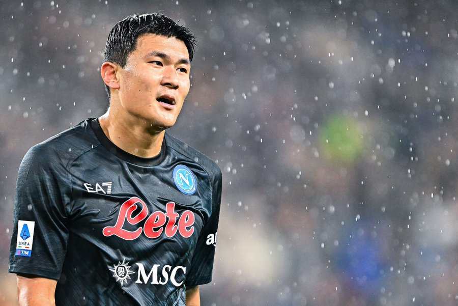 Man Utd confirm date for Kim-min Jae transfer after “goodbyes said” to Napoli