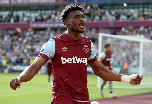 Chelsea reached agreement with West Ham star – Agent explains why deal was ‘not done’