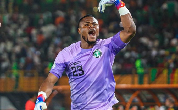 Stanley Nwabali breaks 22-year-old record as Nigeria beat South Africa