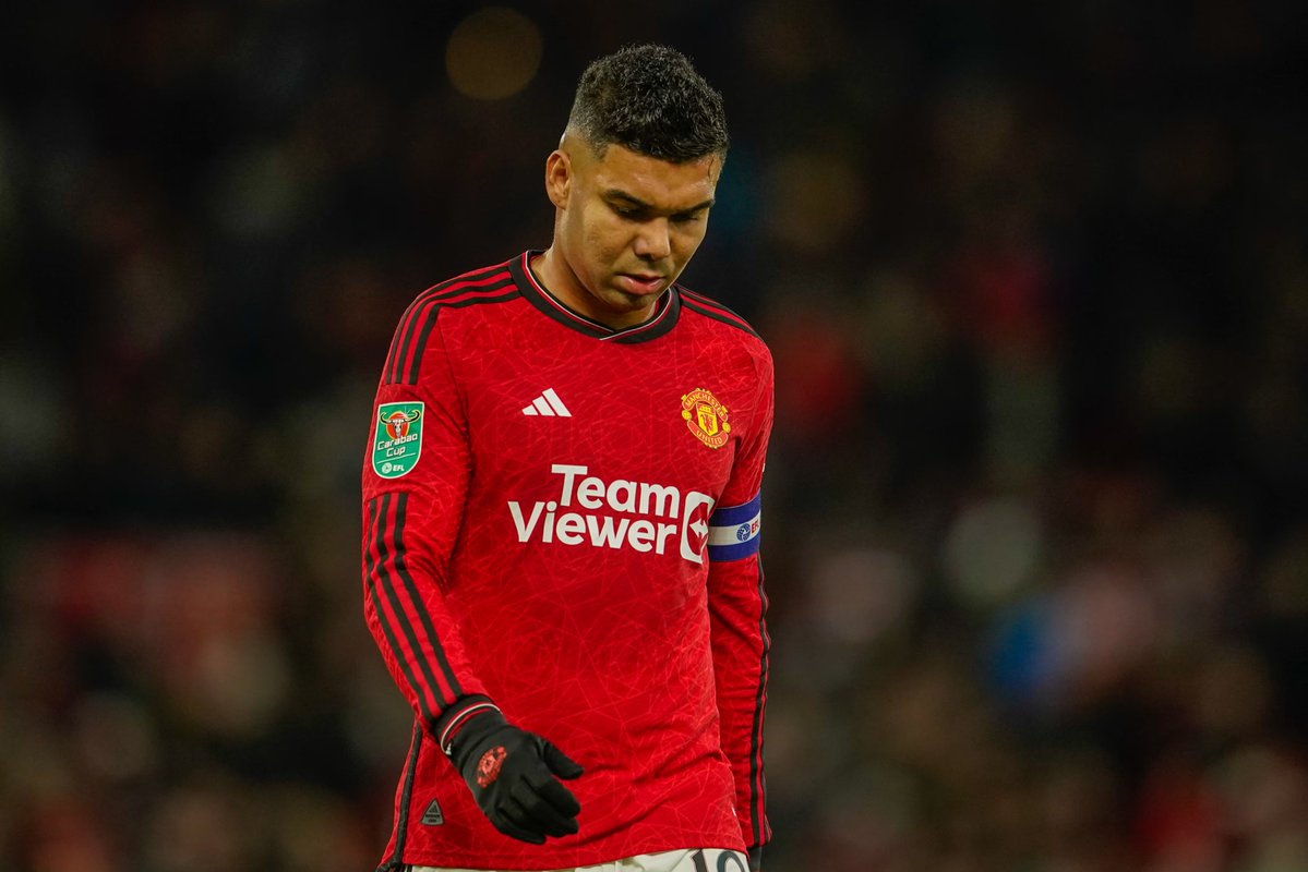 Casemiro ‘ignored Man Utd medical staff’ as details on injury setback emerge
