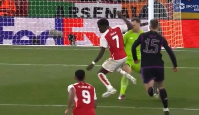Bukayo Saka speaks out after being denied penalty in Arsenal’s draw with Bayern