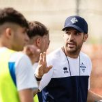 Fabregas urges Man Utd to build team around one player