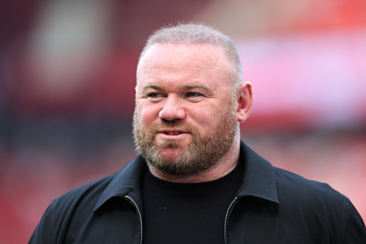 Wayne Rooney reveals the only player Man Utd should keep this summer
