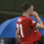 Diogo Jota ranks Ozil above two Liverpool greats in viral video