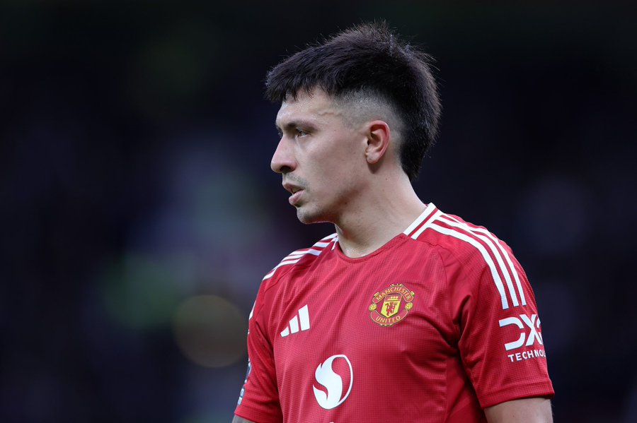 Lisandro Martinez calls out two Man Utd team-mates who ‘have to do better’