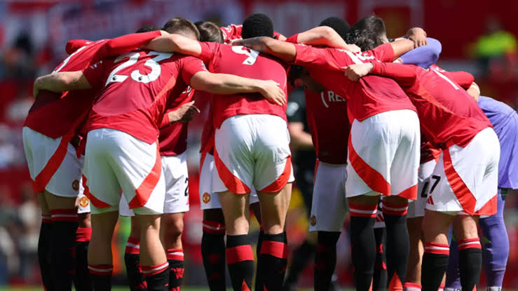 Man Utd star ‘regrets’ joining the club as shocking report reveals team he wishes he signed for