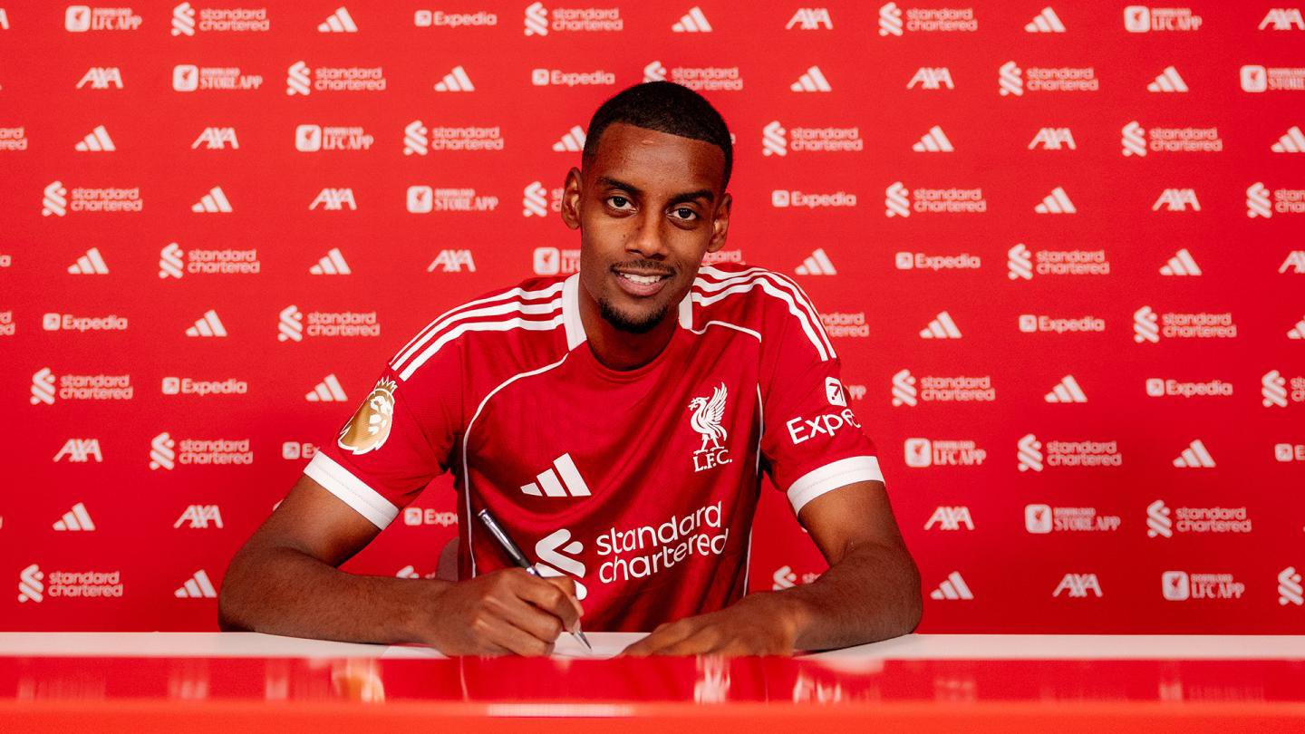 Liverpool turn to sports science experts due to concerns over Alexander Isak